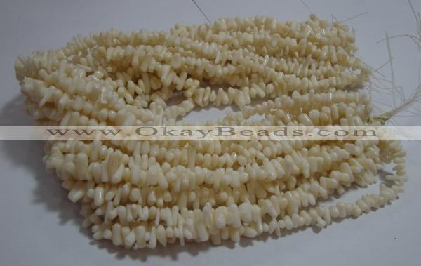 CCB93 15.5 inch 4*11mm irregular branch white coral chip beads