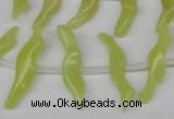 CFG850 Top-drilled 6*20mm carved animal yellow jade beads