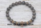 CGB7427 8mm rainbow labradorite bracelet with skull for men or women