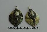 CGP386 35*50mm carved leaf shell pearl & pearl pendants wholesale