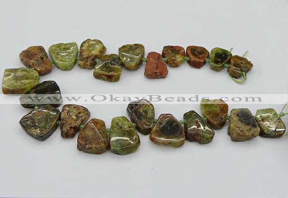 CTD3537 Top drilled 15*20mm - 25*30mm freeform green garnet beads