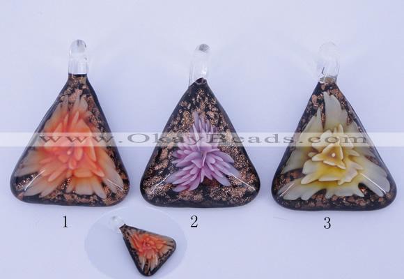 LP72 11*33*47mm triangle inner flower lampwork glass pendants